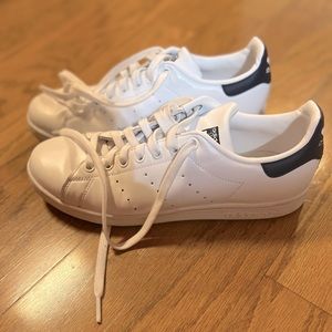 Adidas Stan smith sneakers white and navy